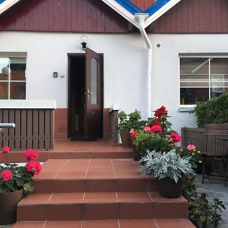 Nida Guesthouse At Loreta 外观 照片