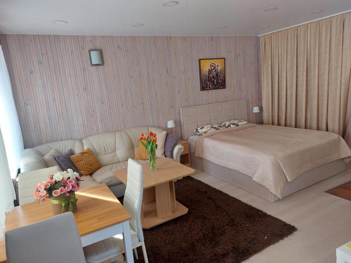 Nida Guesthouse At Loreta 外观 照片